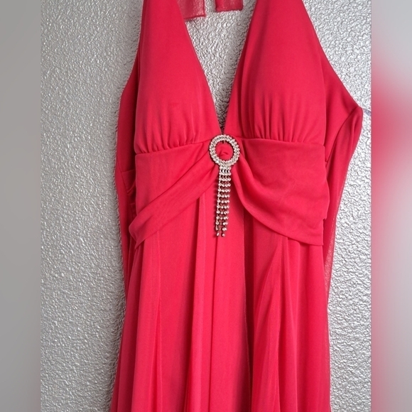 B. Smart Dark Pink  Formal Halter Maxi Dress  Size 11/12 - Picture 5 of 8